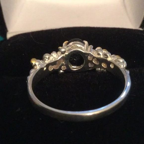 Elegant Genuine Sapphire & Amethyst Ring - Picture 7 of 12